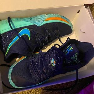 Obsidian Kyrie 5s